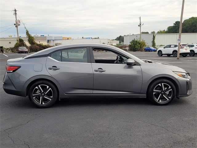2024 Nissan Sentra SV photo 2