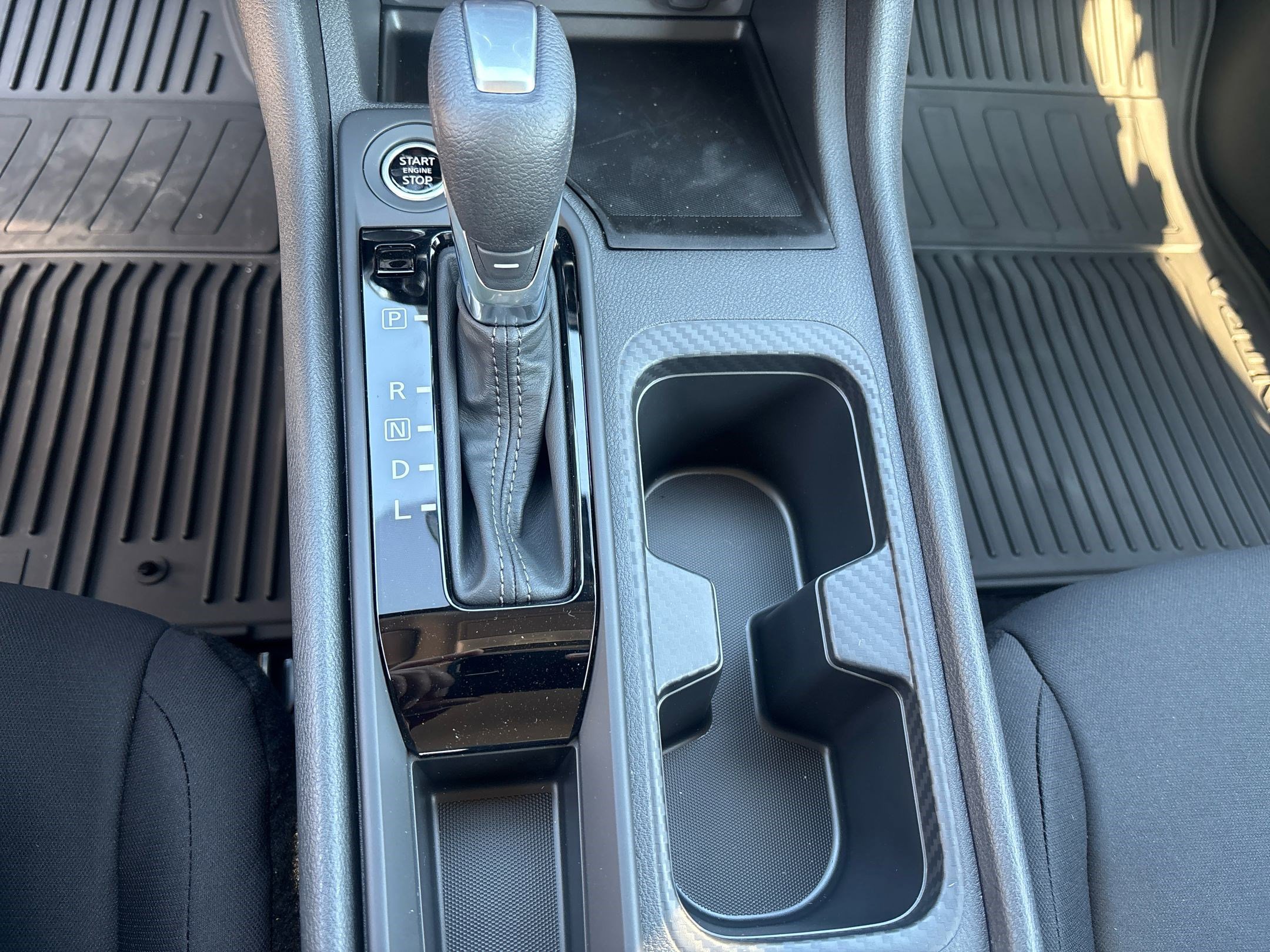 2025 Nissan Sentra S photo 16