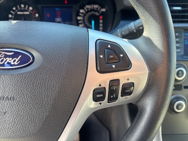 2013 Ford Edge SE photo 16