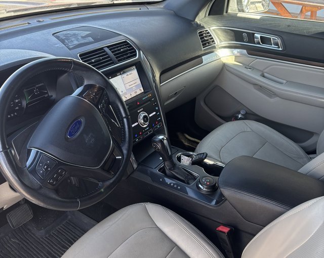 2019 Ford Explorer Limited photo 4