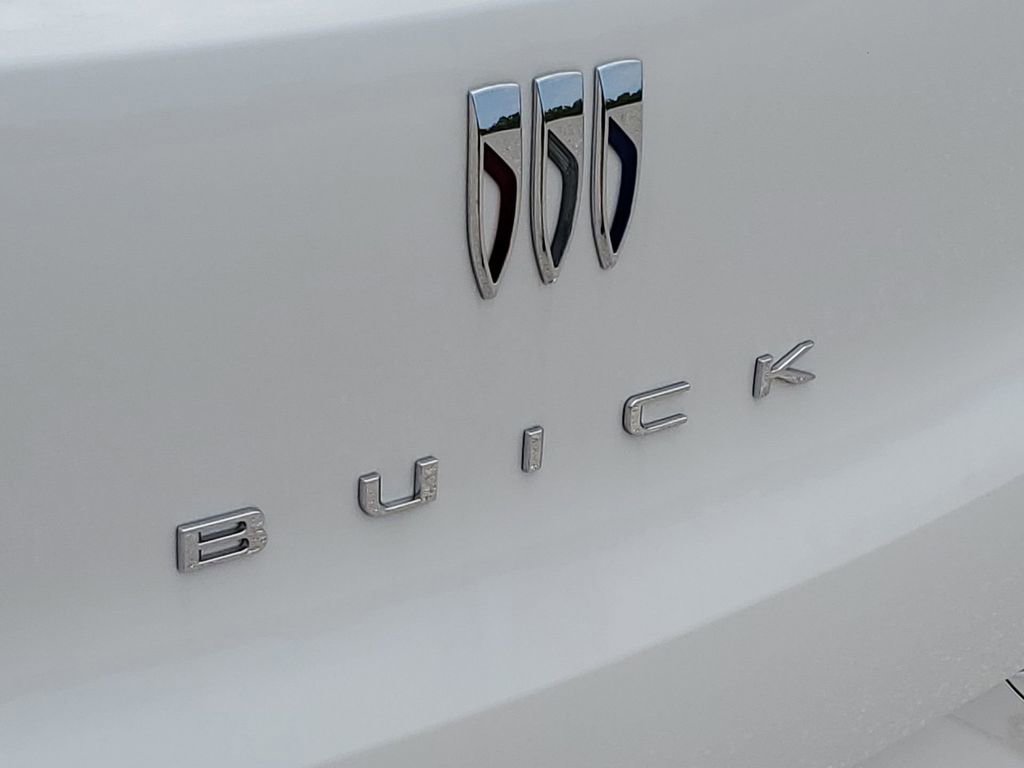 2026 Buick Encore GX Avenir photo 37