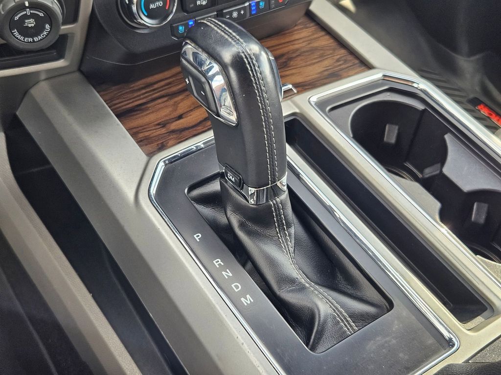 2018 Ford F-150 Lariat photo 14