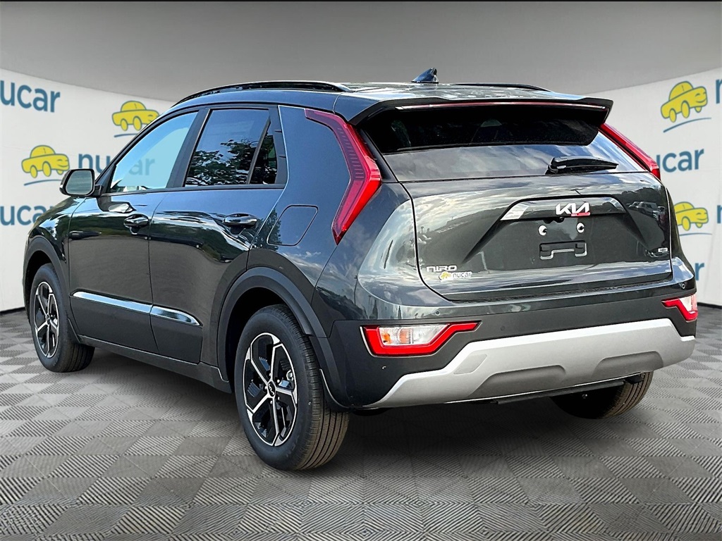 2025 Kia Niro EX photo 4