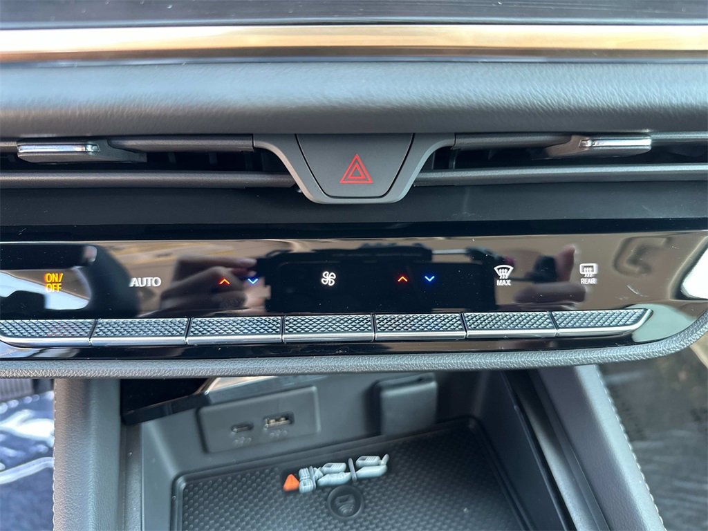 2025 Buick Envision Avenir photo 25