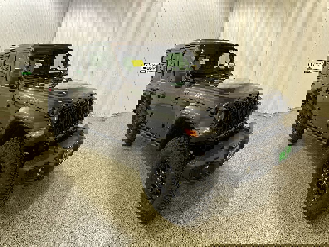 2026 Jeep Wrangler 4-Door Willys's photo