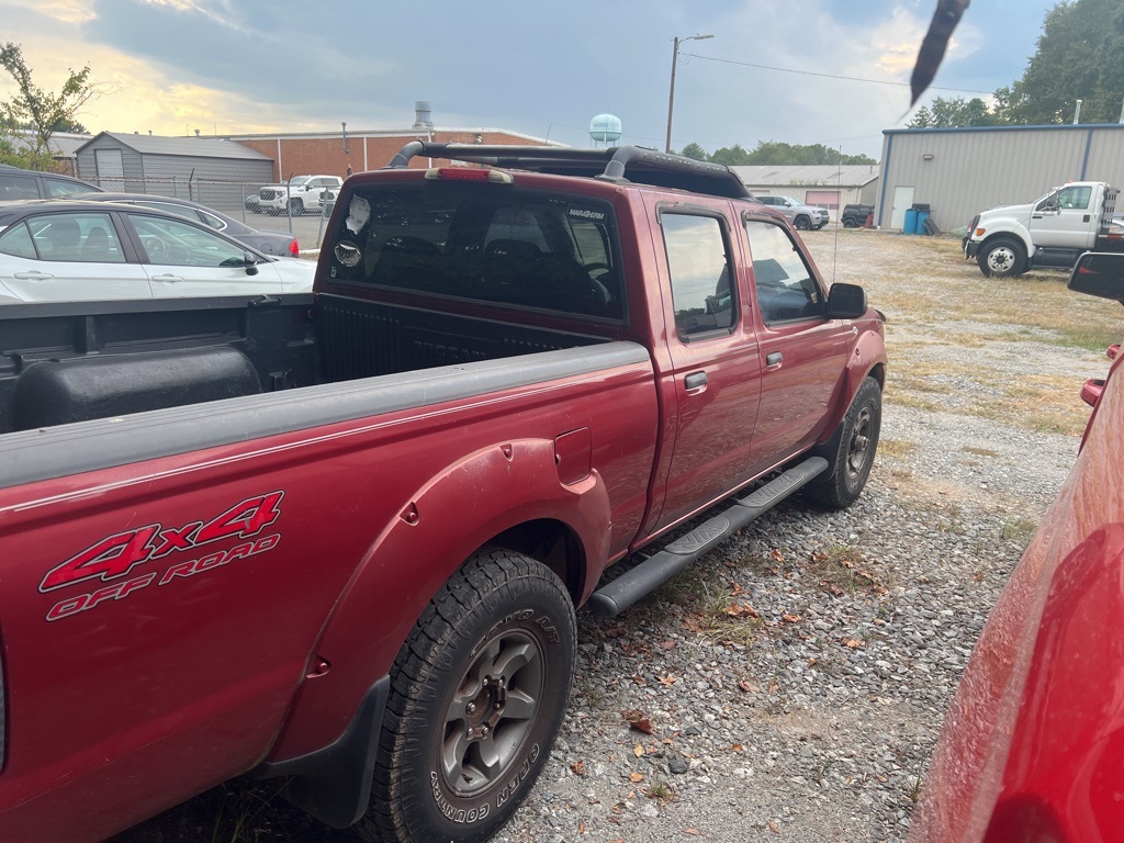 2004 Nissan Frontier XE photo 4