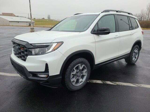 2023 Honda Passport TrailSport photo 3