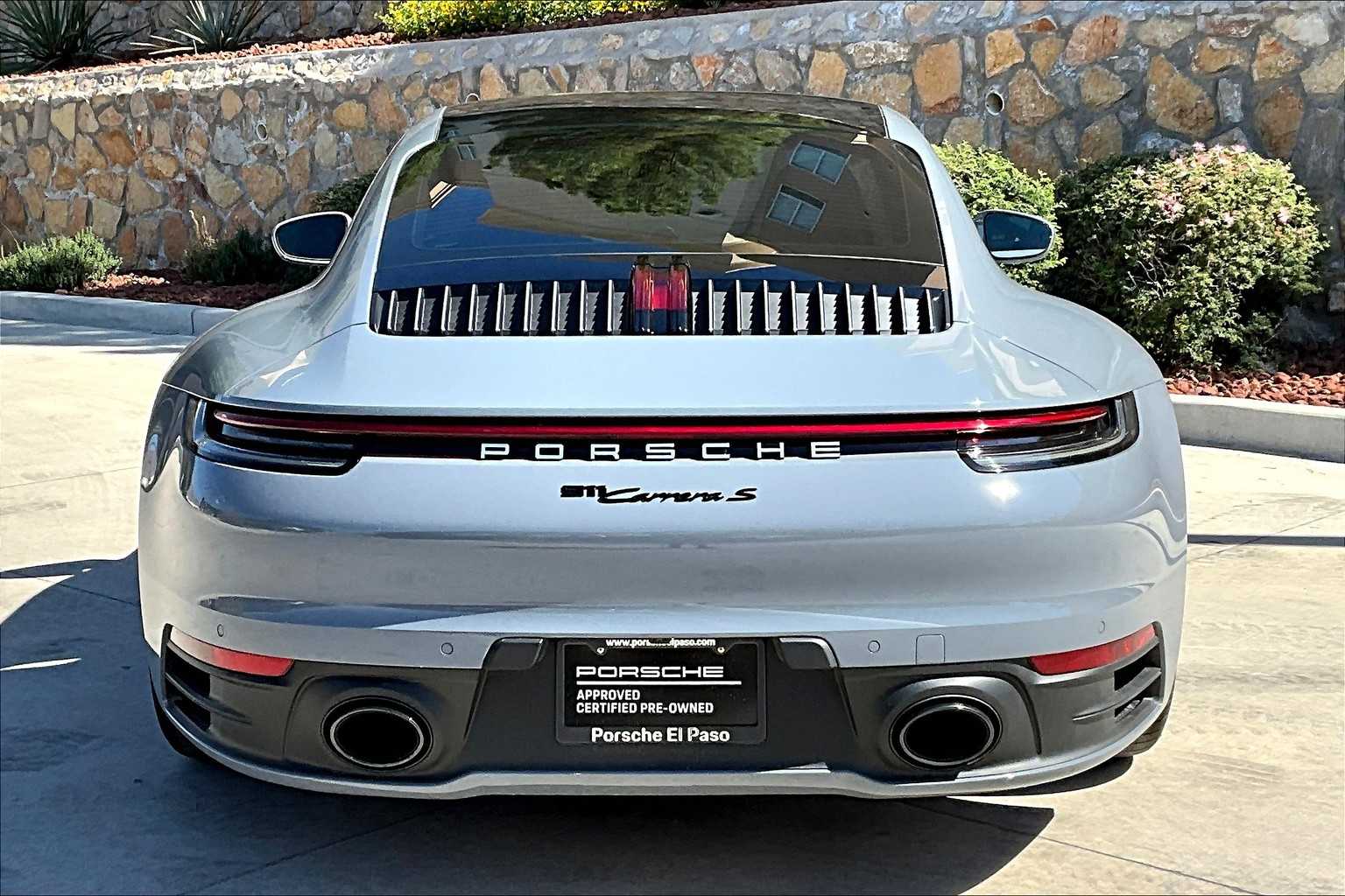 2024 Porsche 911 S photo 6