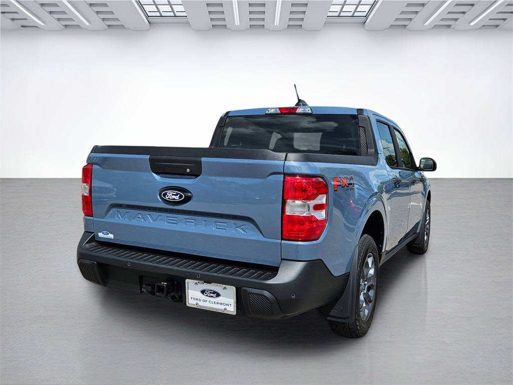 2025 Ford Maverick XLT photo 2