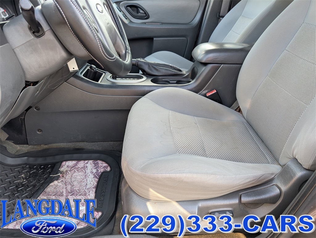 2006 Ford Escape XLT photo 15