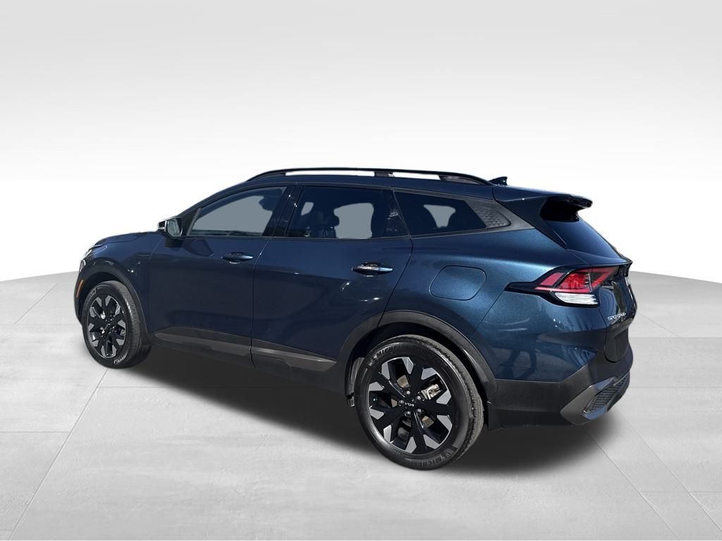 2023 Kia Sportage Plug-In Hybrid X-Line photo 3