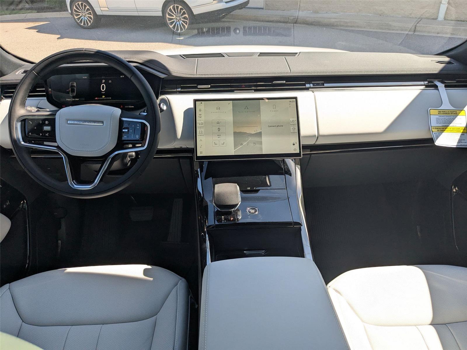 2025 Land Rover Range Rover Sport SE photo 24