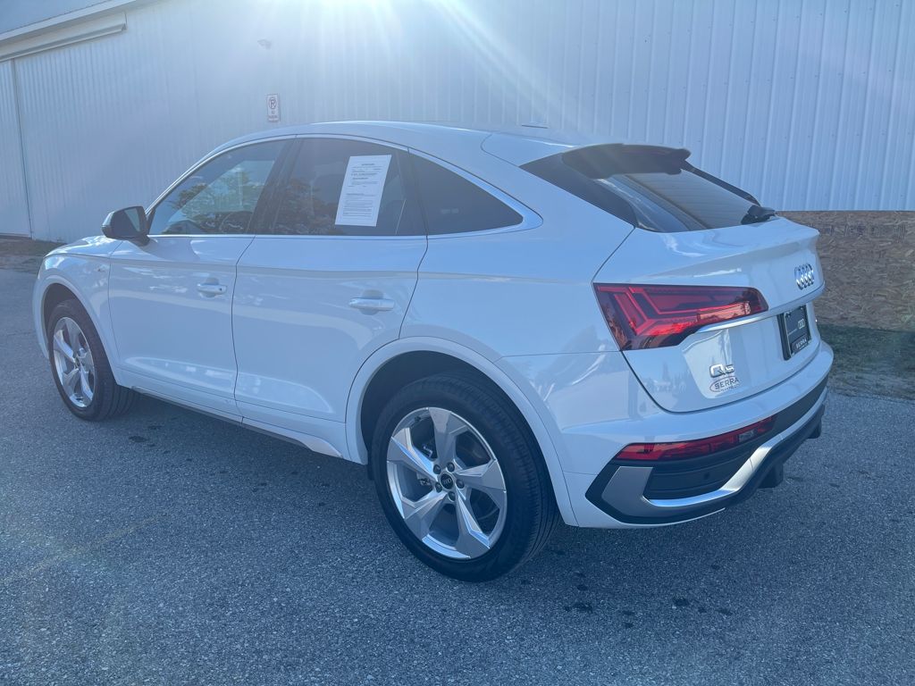2025 Audi Q5 45 S line Premium Plus photo 3