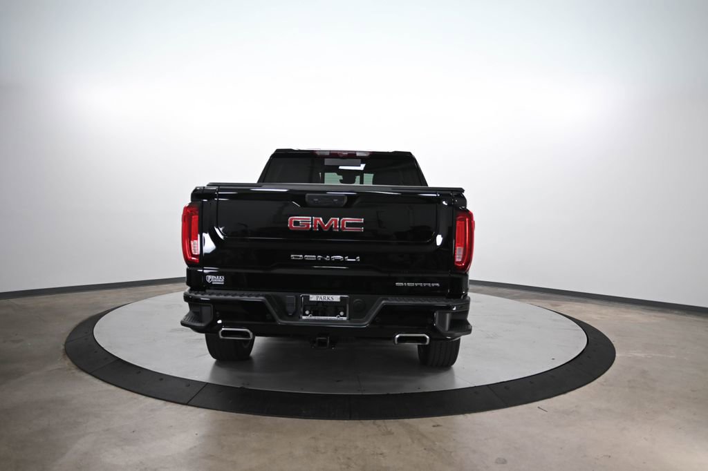 2024 Gmc Sierra 1500 Denali photo 2