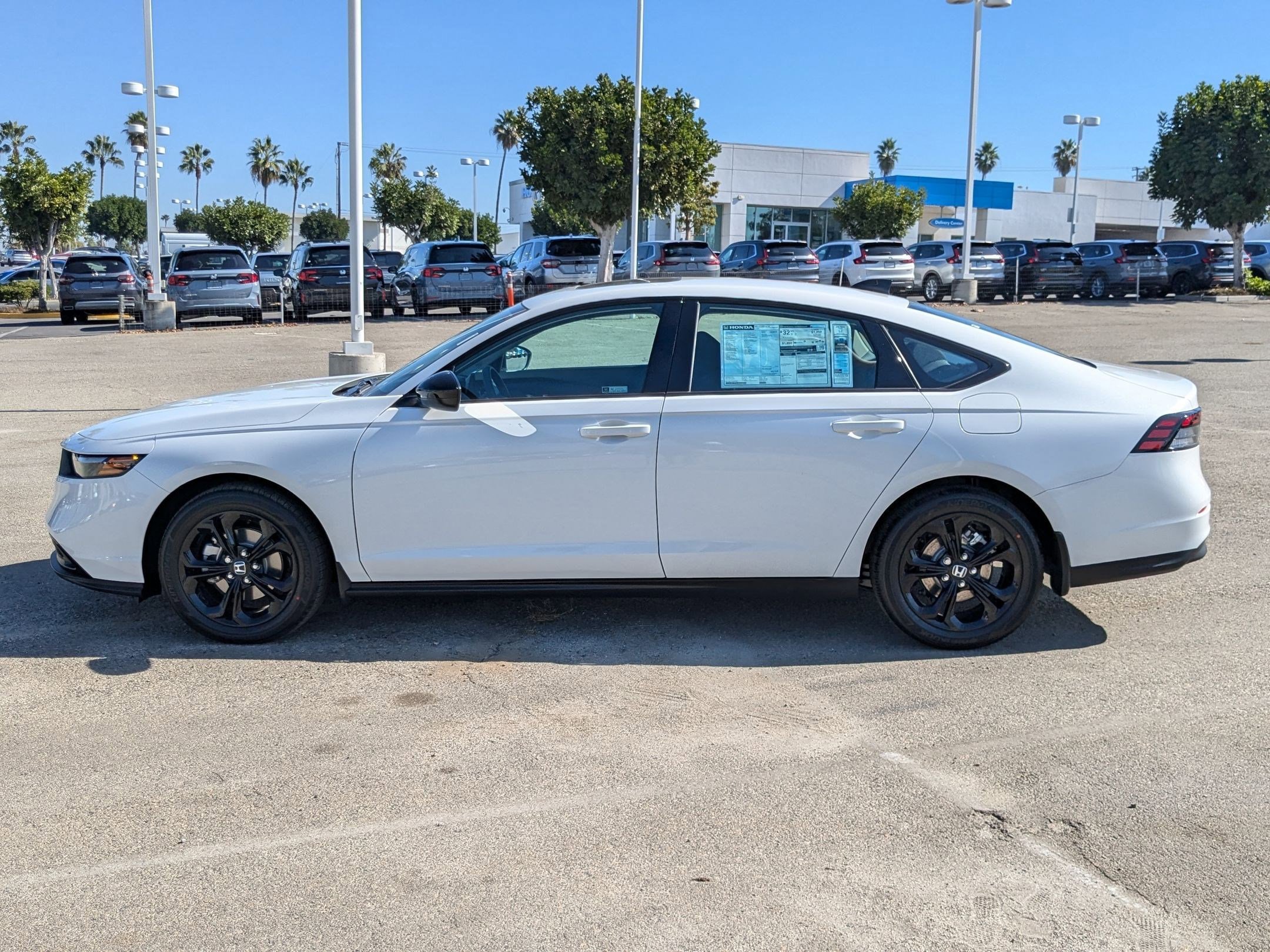 2025 Honda Accord SE photo 6