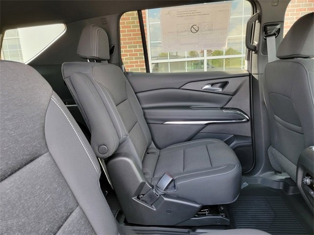 2026 Chevrolet Traverse photo 11