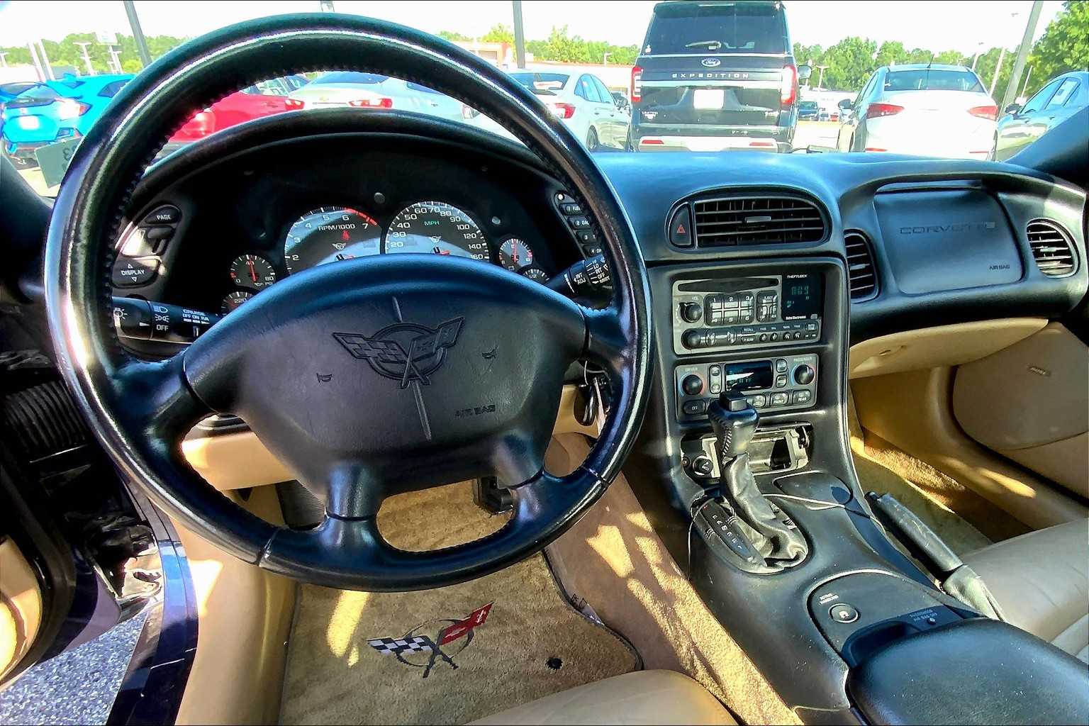 2000 Chevrolet Corvette photo 13