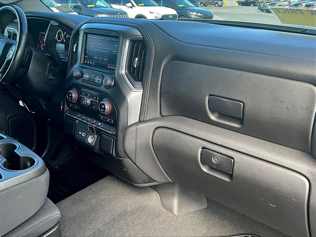 2022 Chevrolet Silverado 1500 LT photo 14