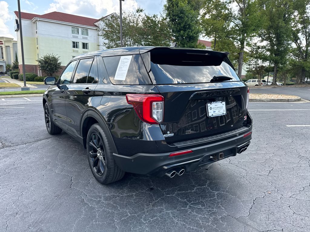 2021 Ford Explorer ST photo 3