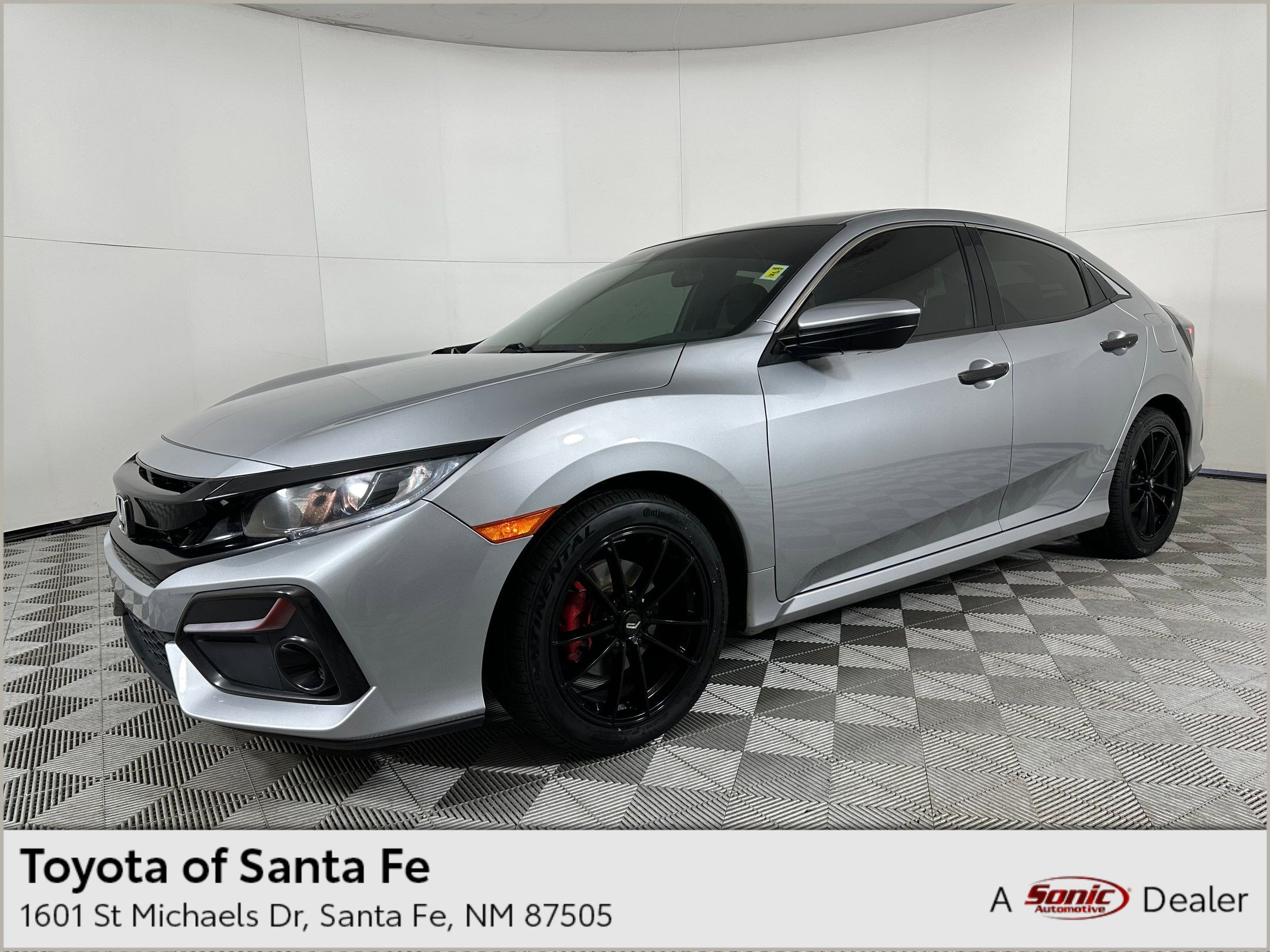 2020 Honda Civic Hatchback LX's photo