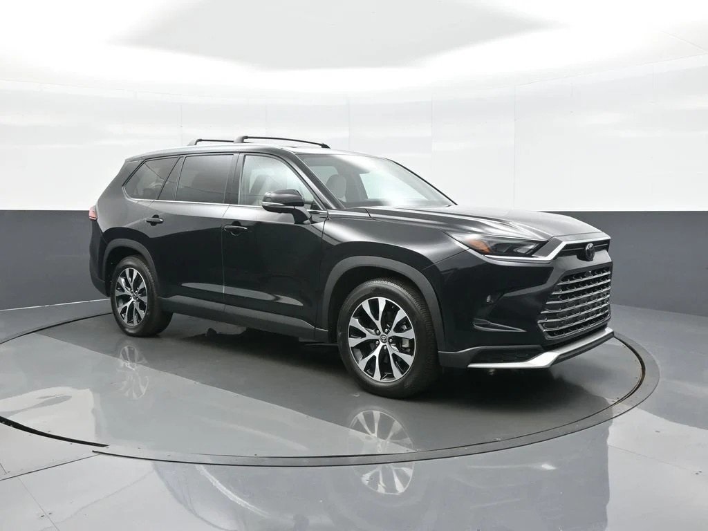 2024 Toyota Grand Highlander Limited's photo