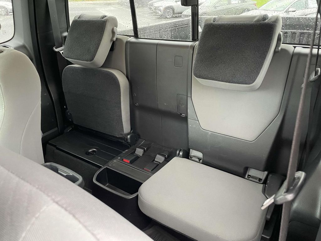 2021 Toyota Tacoma SR photo 2