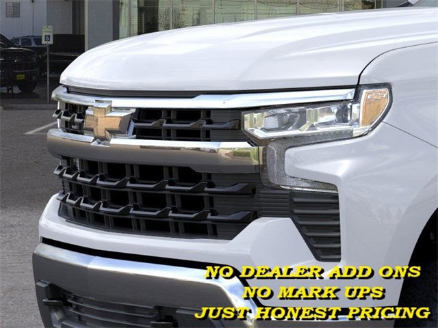 2025 Chevrolet Silverado 1500 LT Texas Edition photo 13