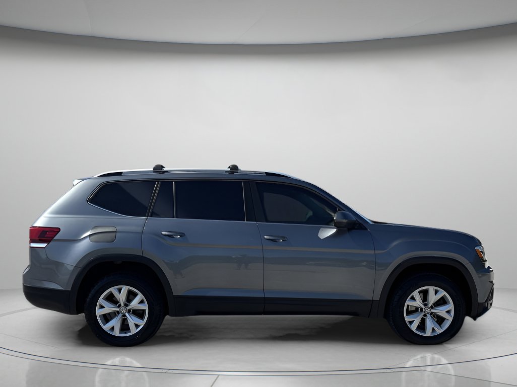 2019 Volkswagen Atlas V6 SE photo 2