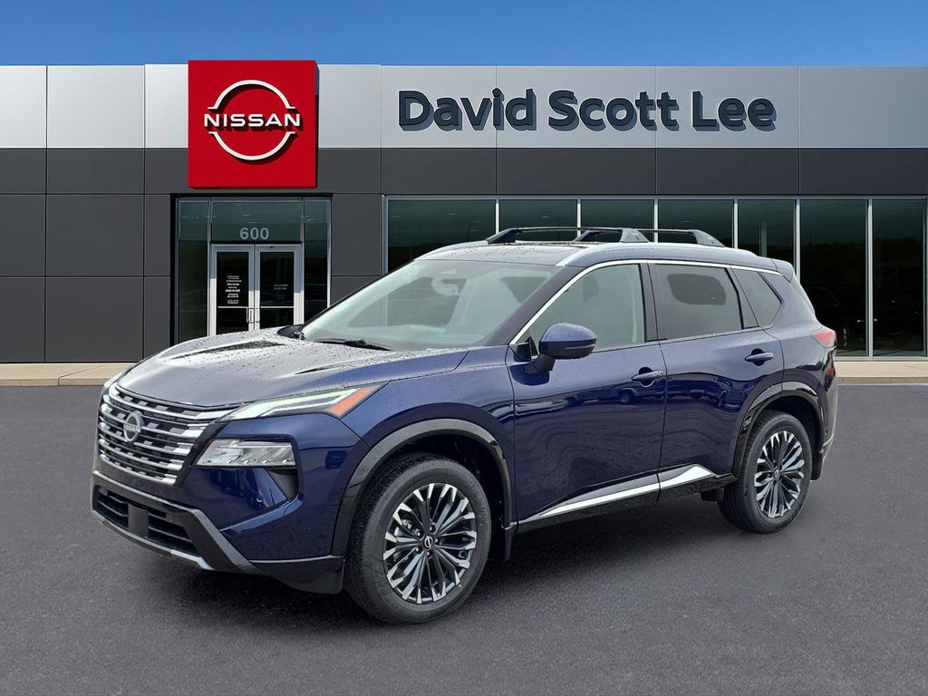 2026 Nissan Rogue Platinum's photo