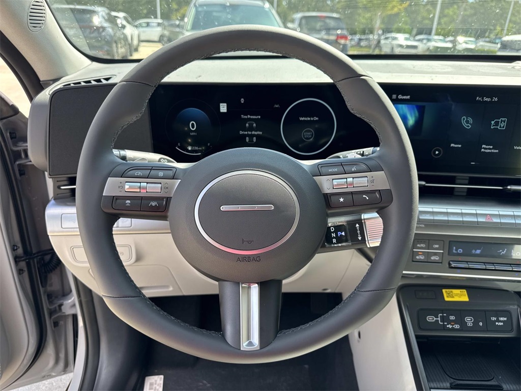 2026 Hyundai Kona SEL photo 7