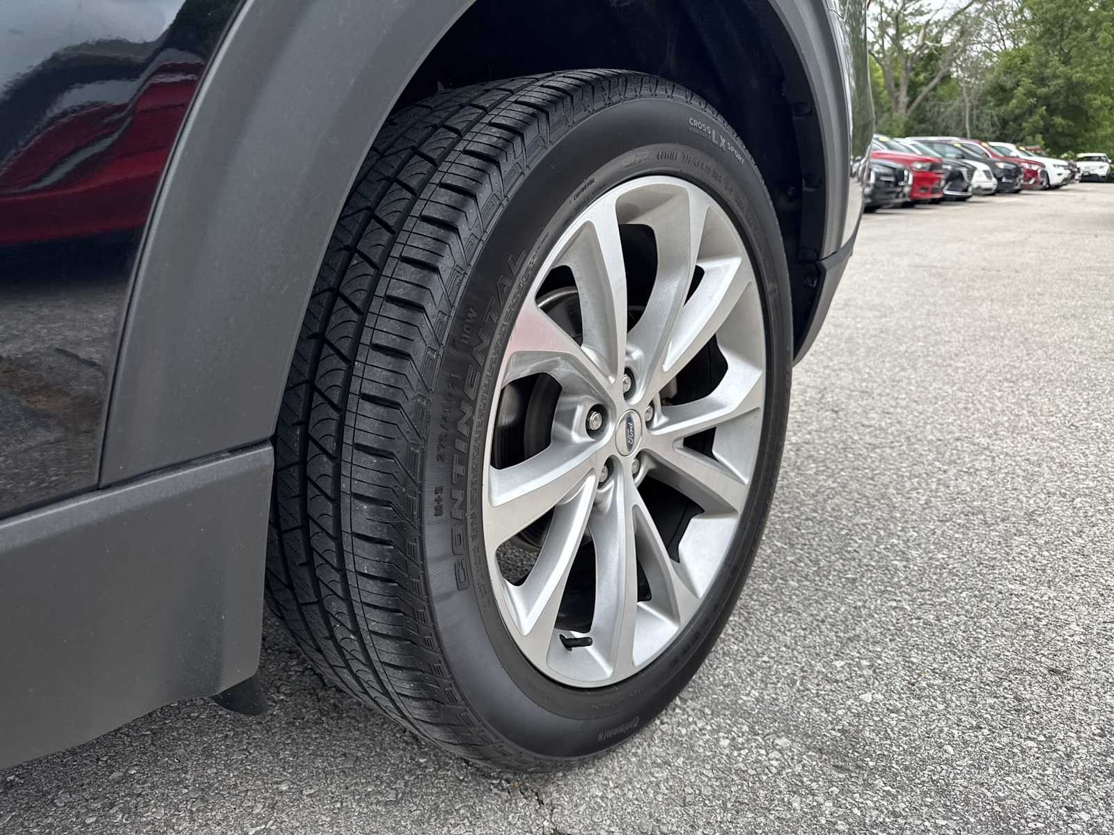 2022 Ford Explorer Platinum photo 17