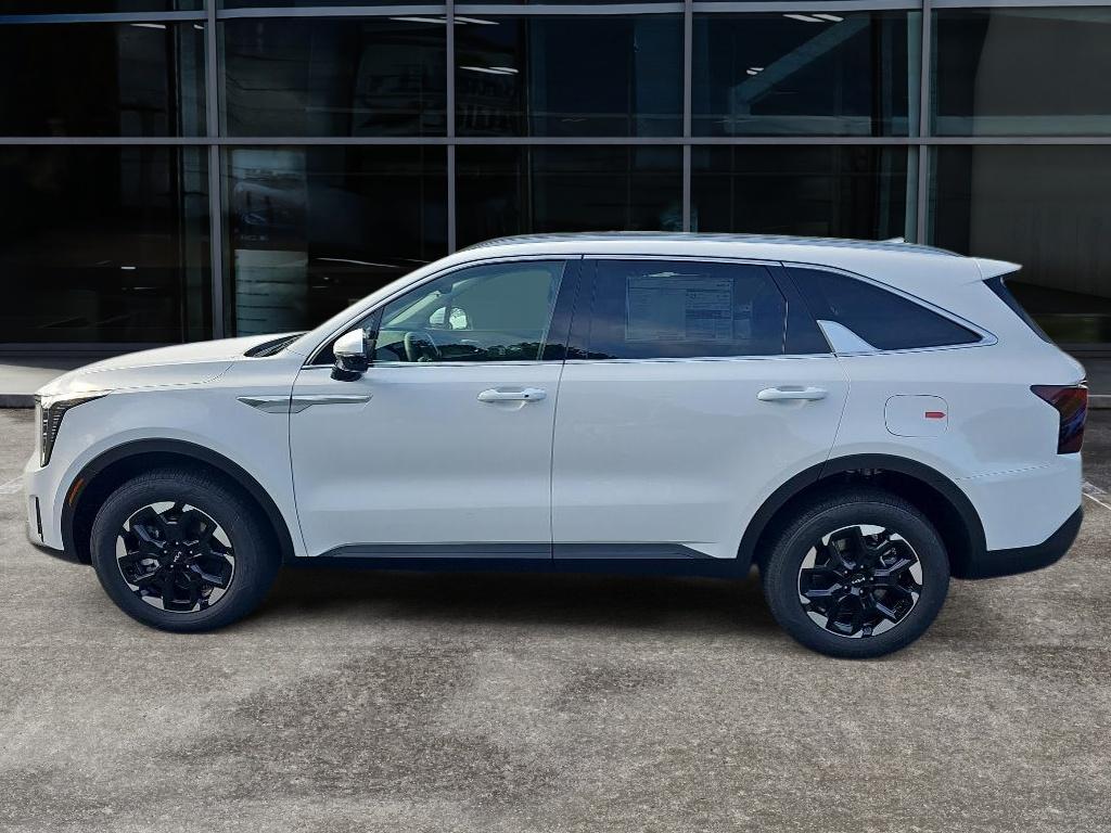 2025 Kia Sorento S photo 8