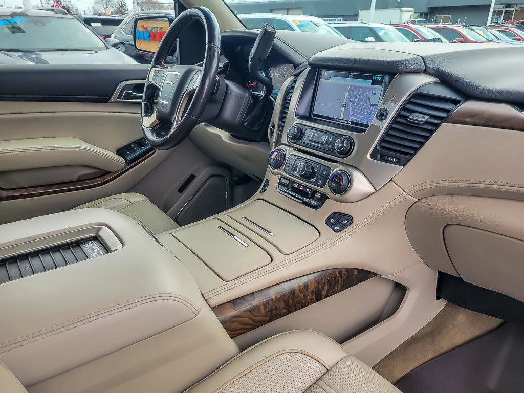 2019 GMC YUKON XL - Image 31
