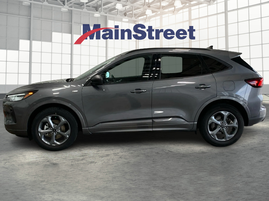 Used 2023 Ford Escape ST-Line with VIN 1FMCU9MN0PUA58734 for sale in Kansas City