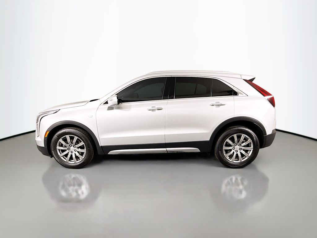 2022 Cadillac XT4 Premium Luxury photo 4