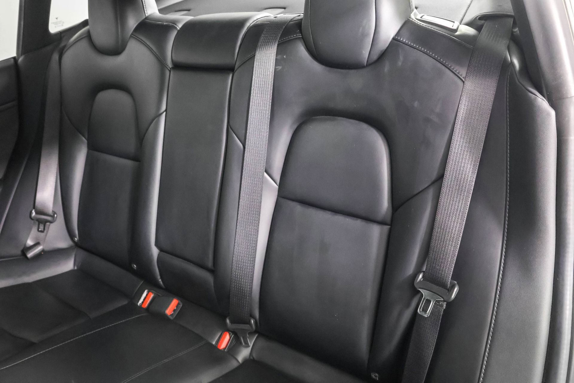 2019 Tesla Model 3 Long Range photo 19