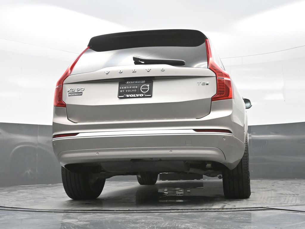 2025 Volvo XC90 T8 Plus photo 19