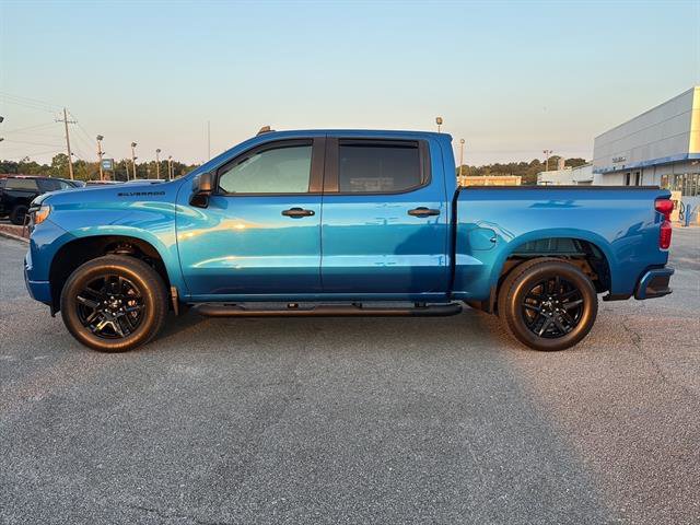 2022 Chevrolet Silverado 1500 Custom photo 4