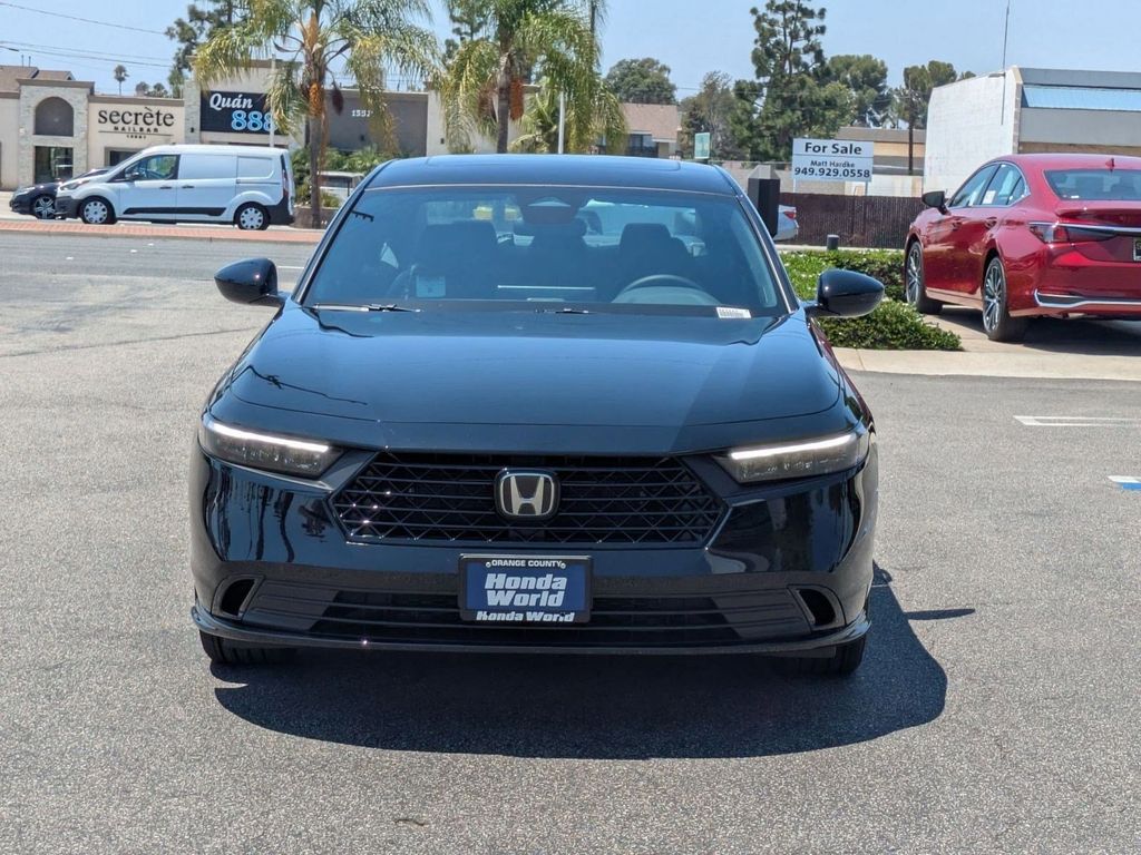 2025 Honda Accord Hybrid Sport-L photo 2