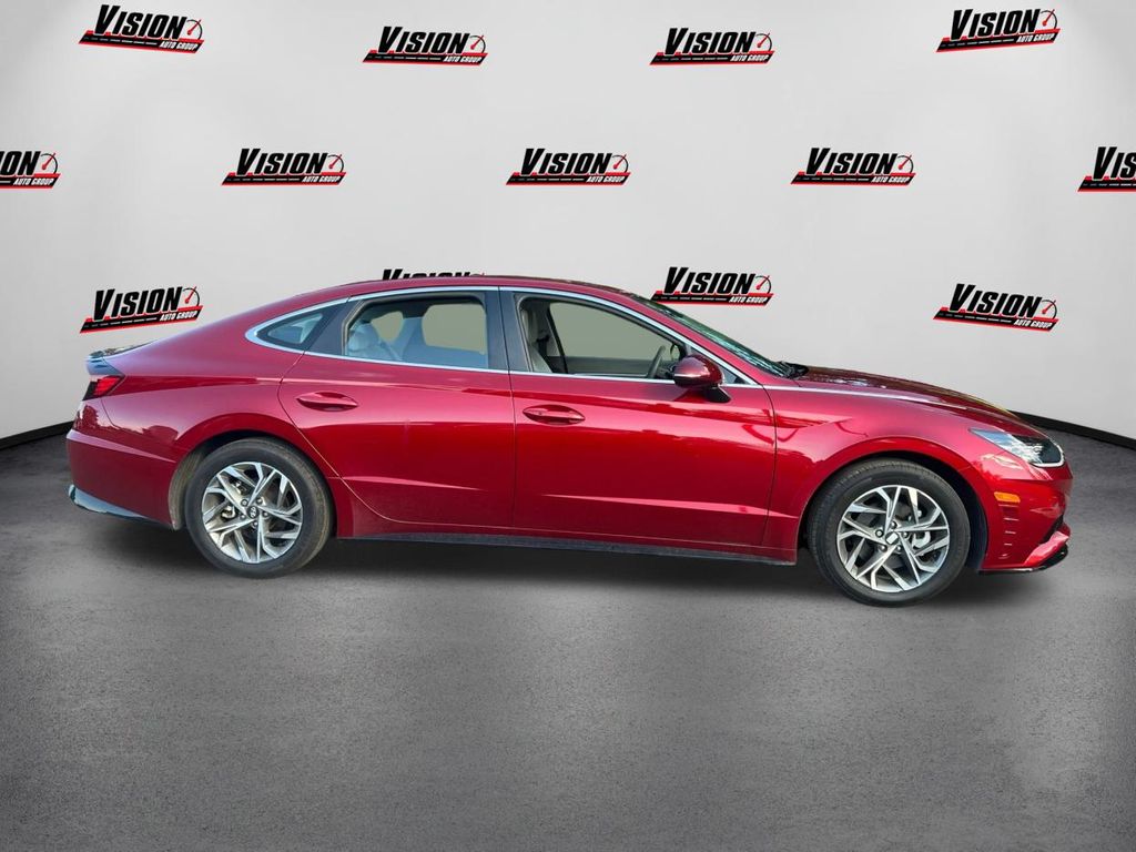 2023 Hyundai Sonata SEL photo 4