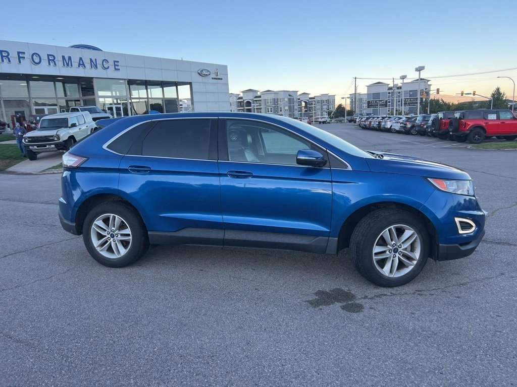 2018 Ford Edge SEL photo 3