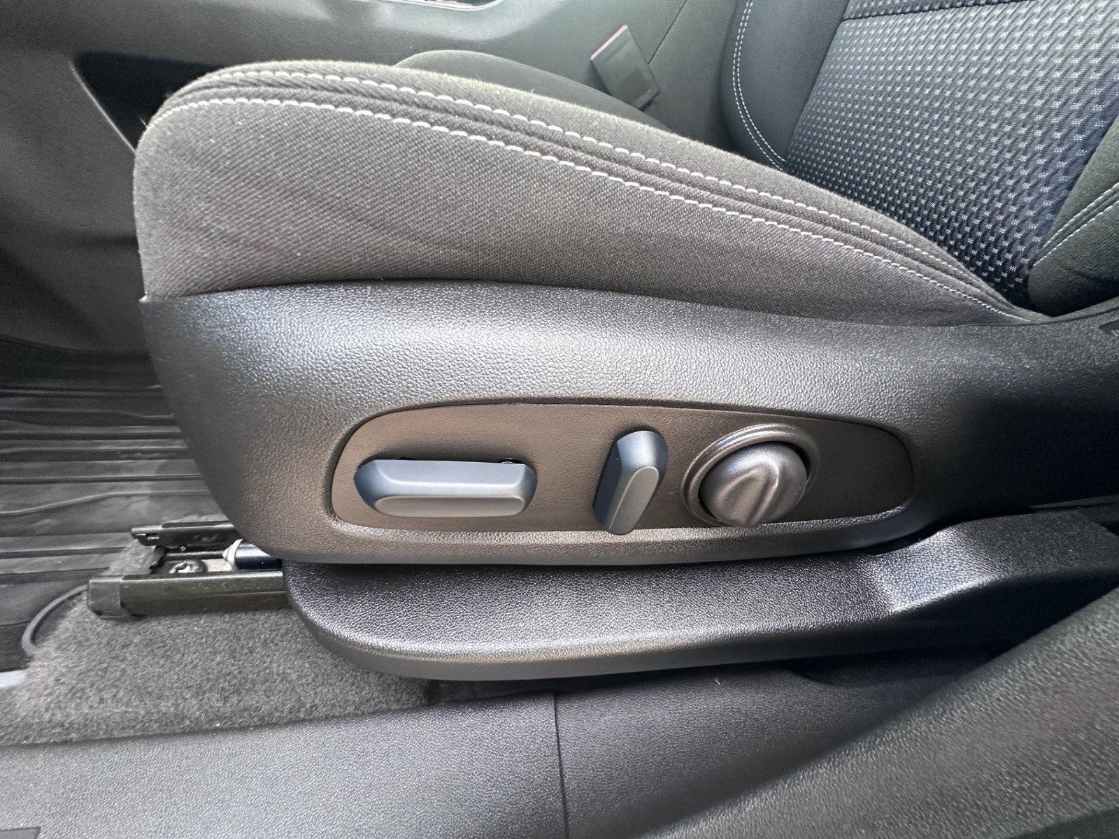 2023 Gmc Terrain SLE photo 4