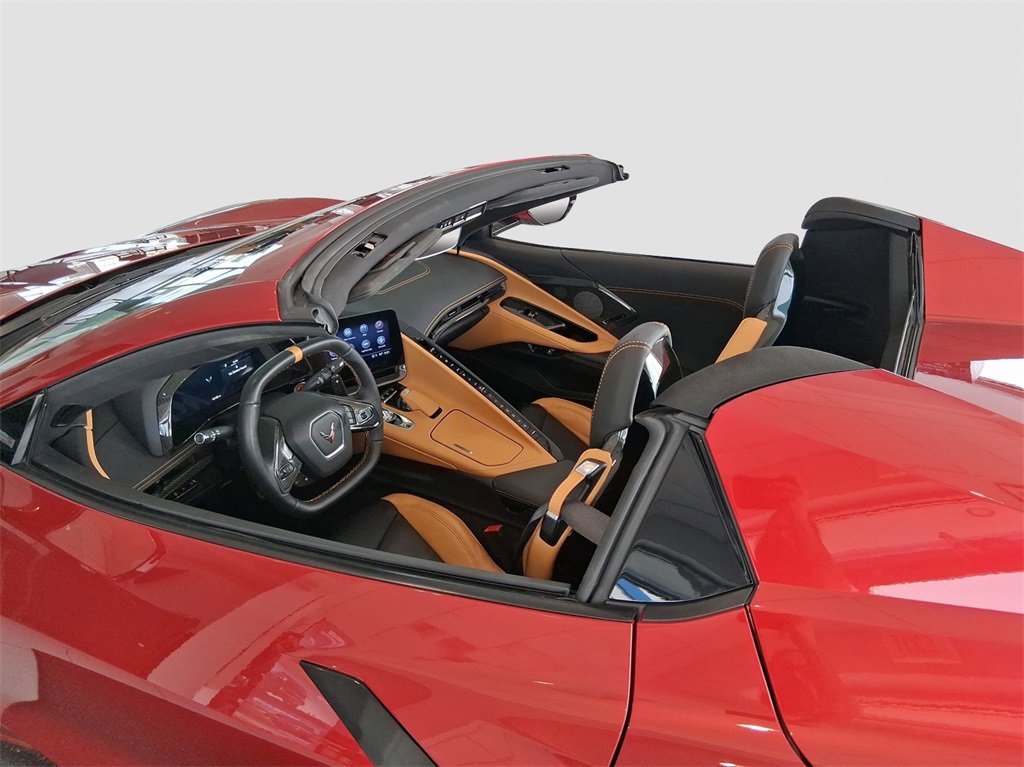 2023 Chevrolet Corvette Stingray 2LT photo 11