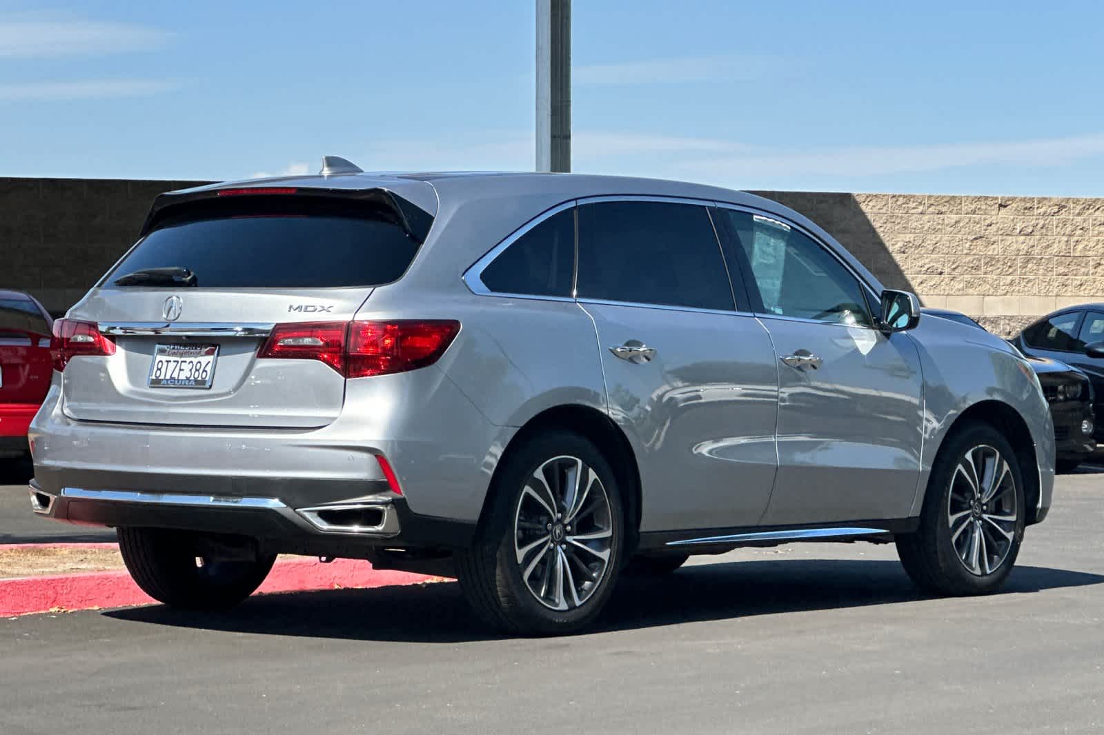 2020 Acura MDX Technology photo 3
