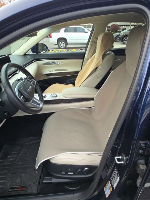 2023 Genesis GV70 3.5T Sport photo 3