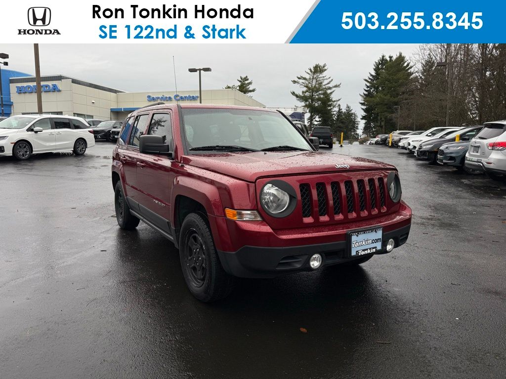 2016 Jeep Patriot Sport's photo