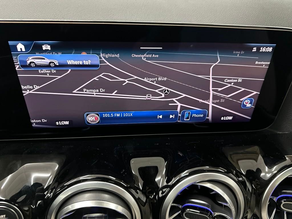 2025 Mercedes Benz GLA 250 photo 32