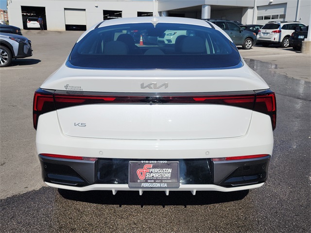 2025 Kia K5 LXS photo 2