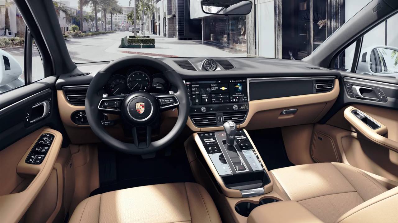 2025 Porsche Macan T photo 5