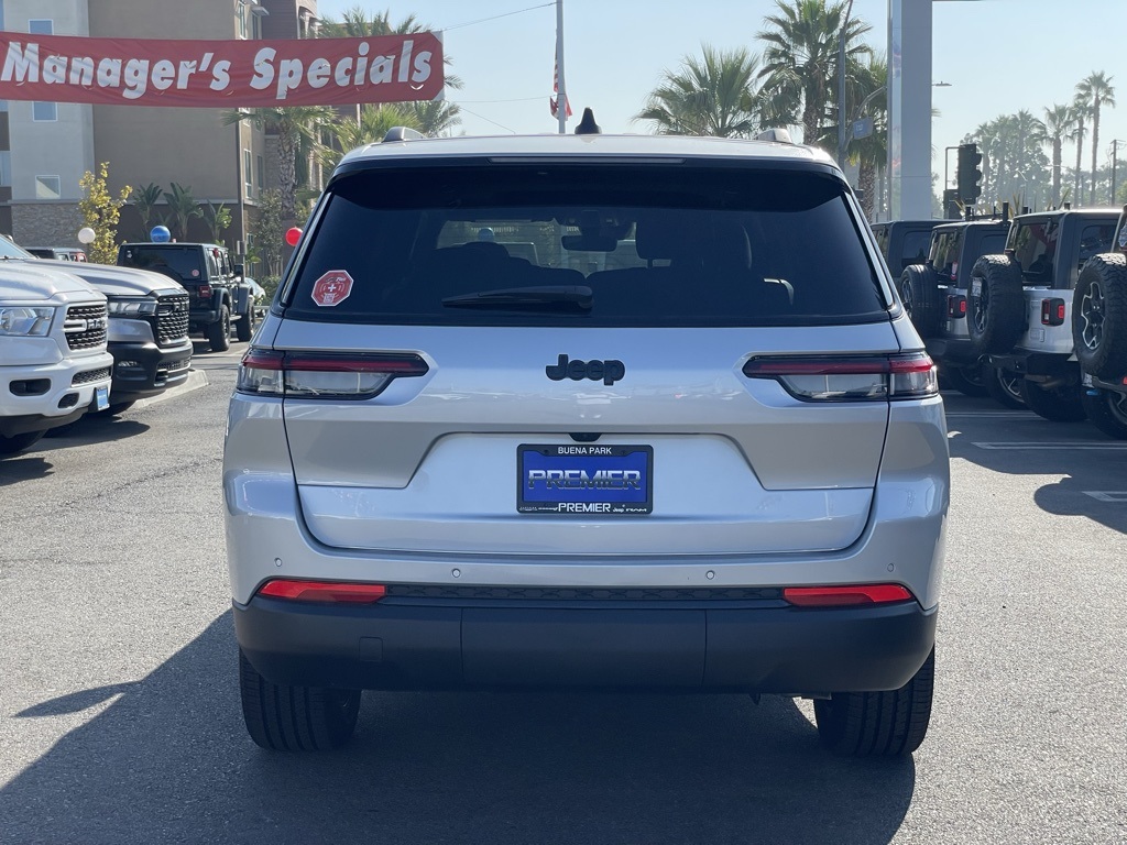 2025 Jeep Grand Cherokee Altitude X photo 5